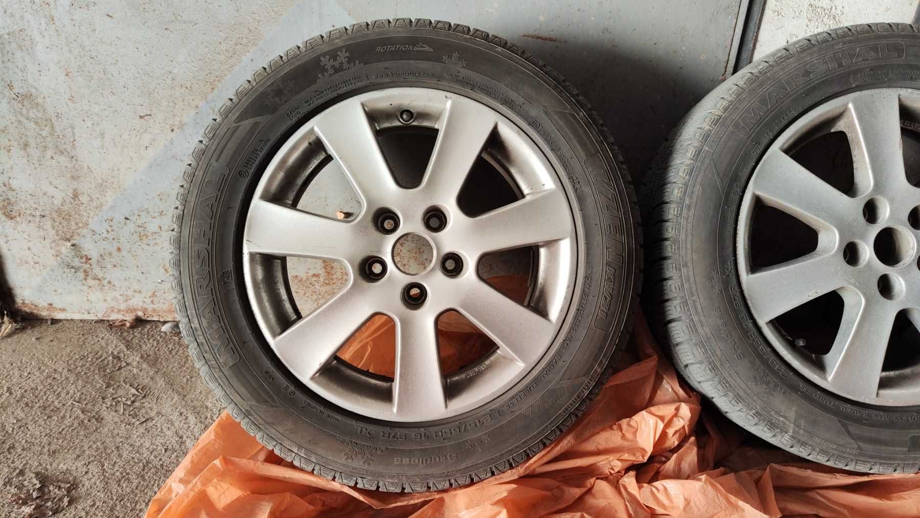 Джанти BORBET 16 5x108 FORD с нови зимни гуми 215/55 R16!