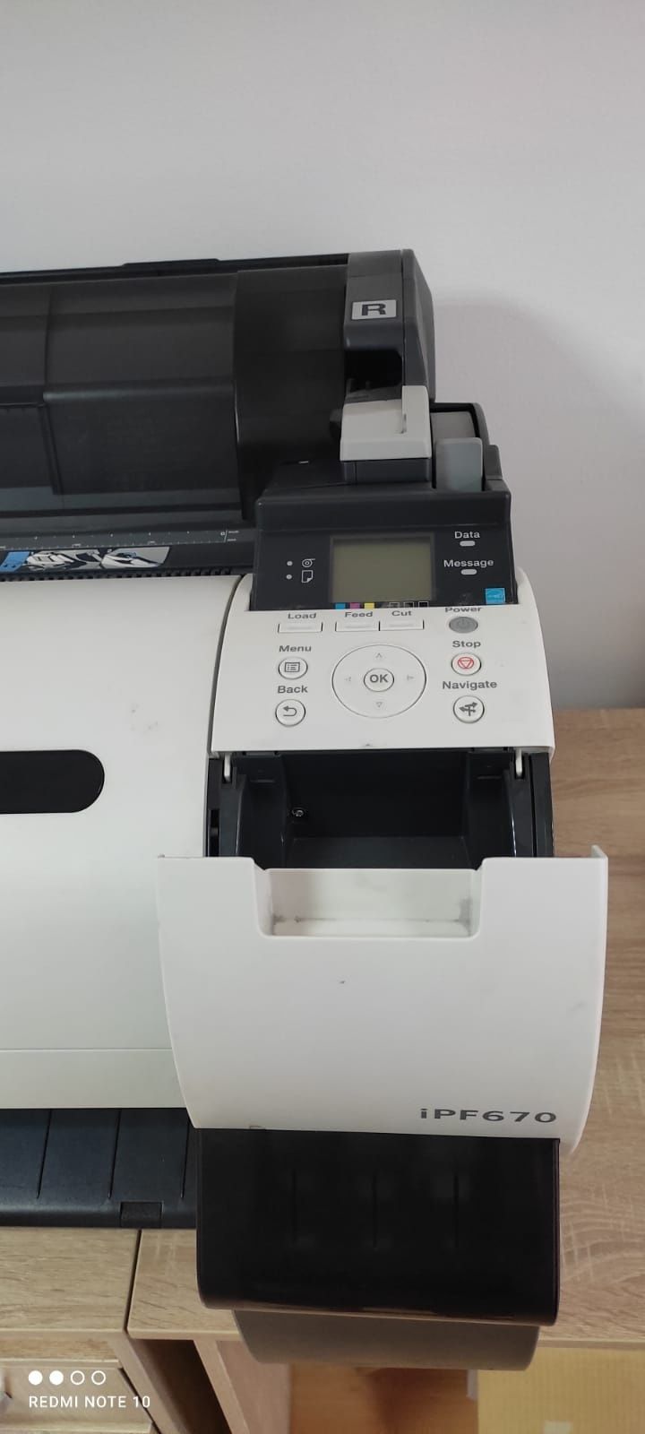 Продам плоттер Canon IPF-670