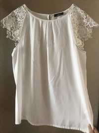 Бяла лека блузка М размер