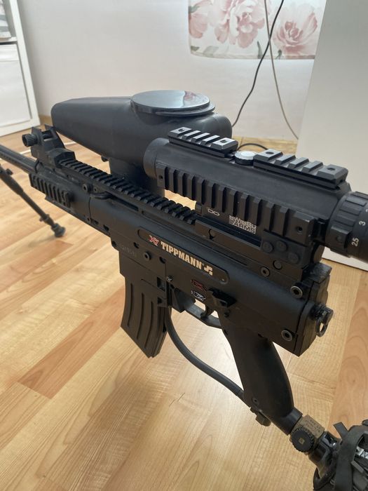 Arma de paintball Tippmann X7
