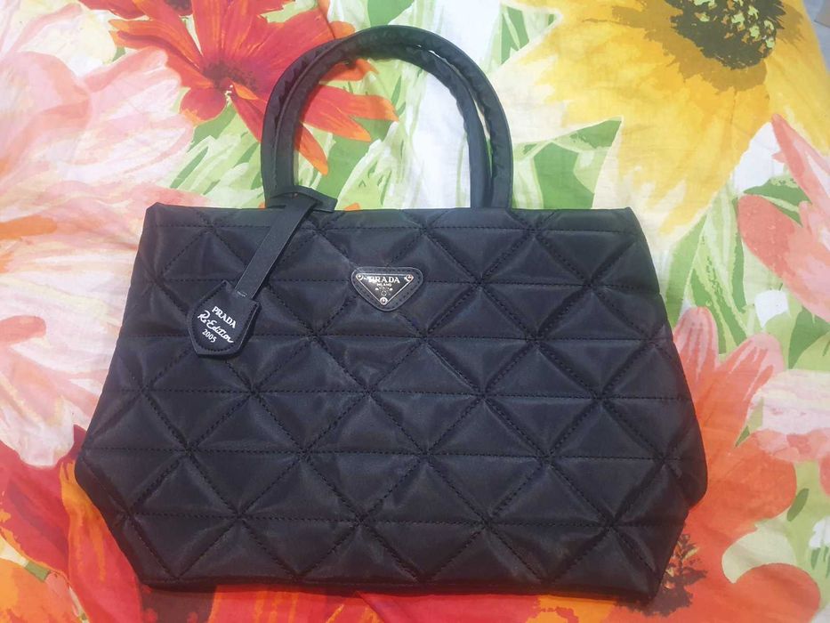 Нова Чанта PRADA