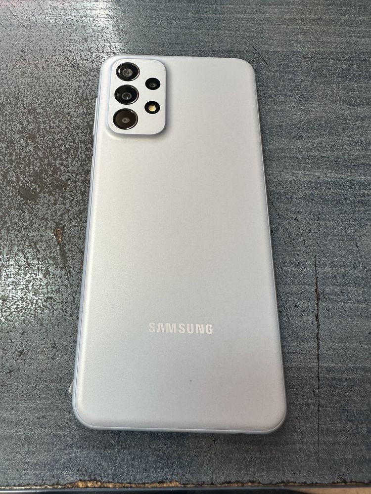 Samsung Galaxy A23 4/128 - перфектен