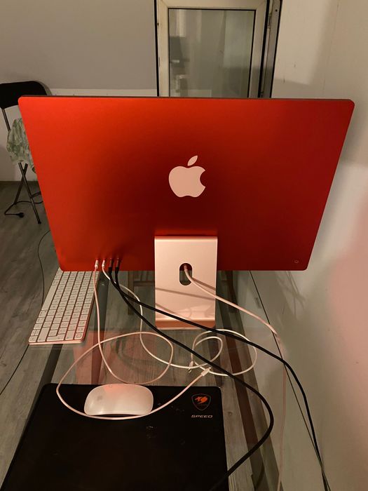 iMac Retina 24 inch 2023 Apple M3 in garantie pana la 17 iulie 2026