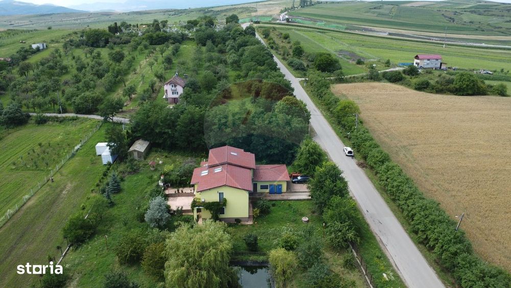 Casa cu teren in Tureni de 2300 mp, la 20 km de Cluj-Napoca