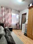 Apartament 3 camere, etaj 2, zona Piata Sud