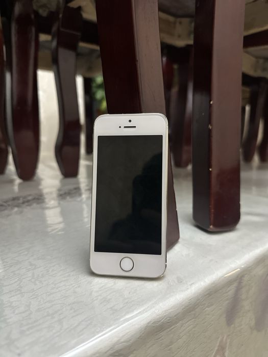 Легендарный айфон 5 s