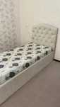 Oq Divan bittalik