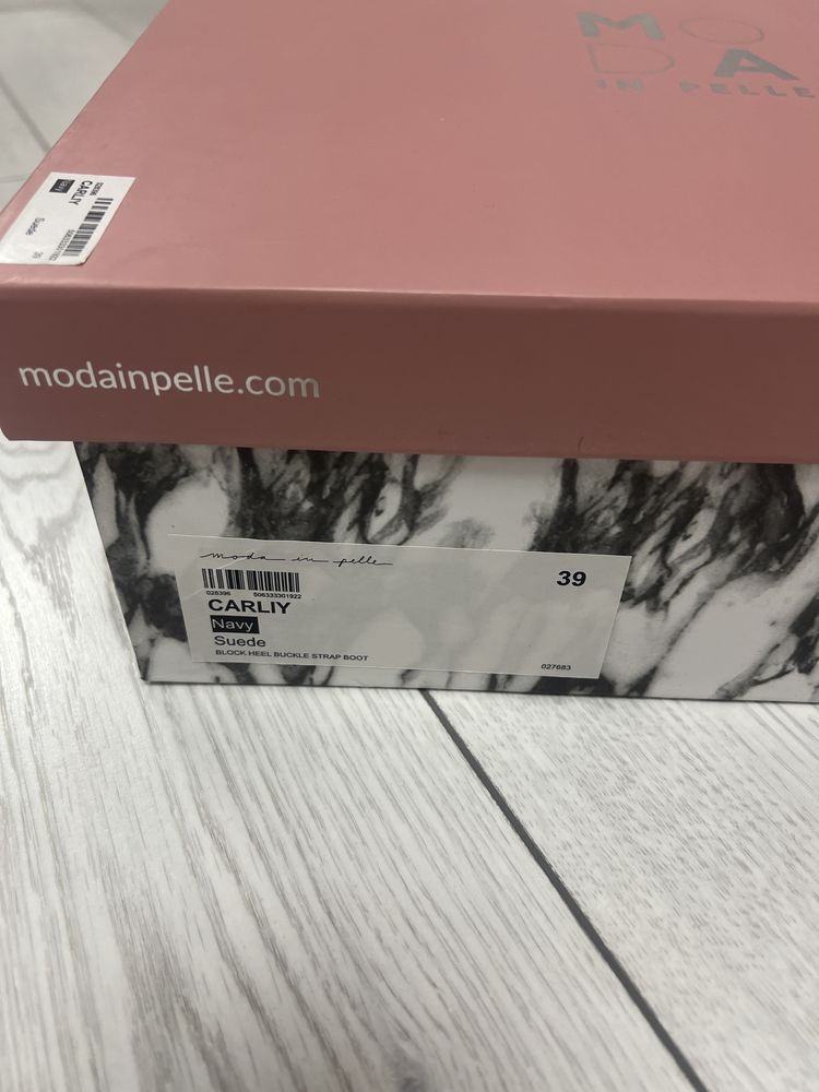 Ghete din piele intoarsa Moda in Pelle Carliy