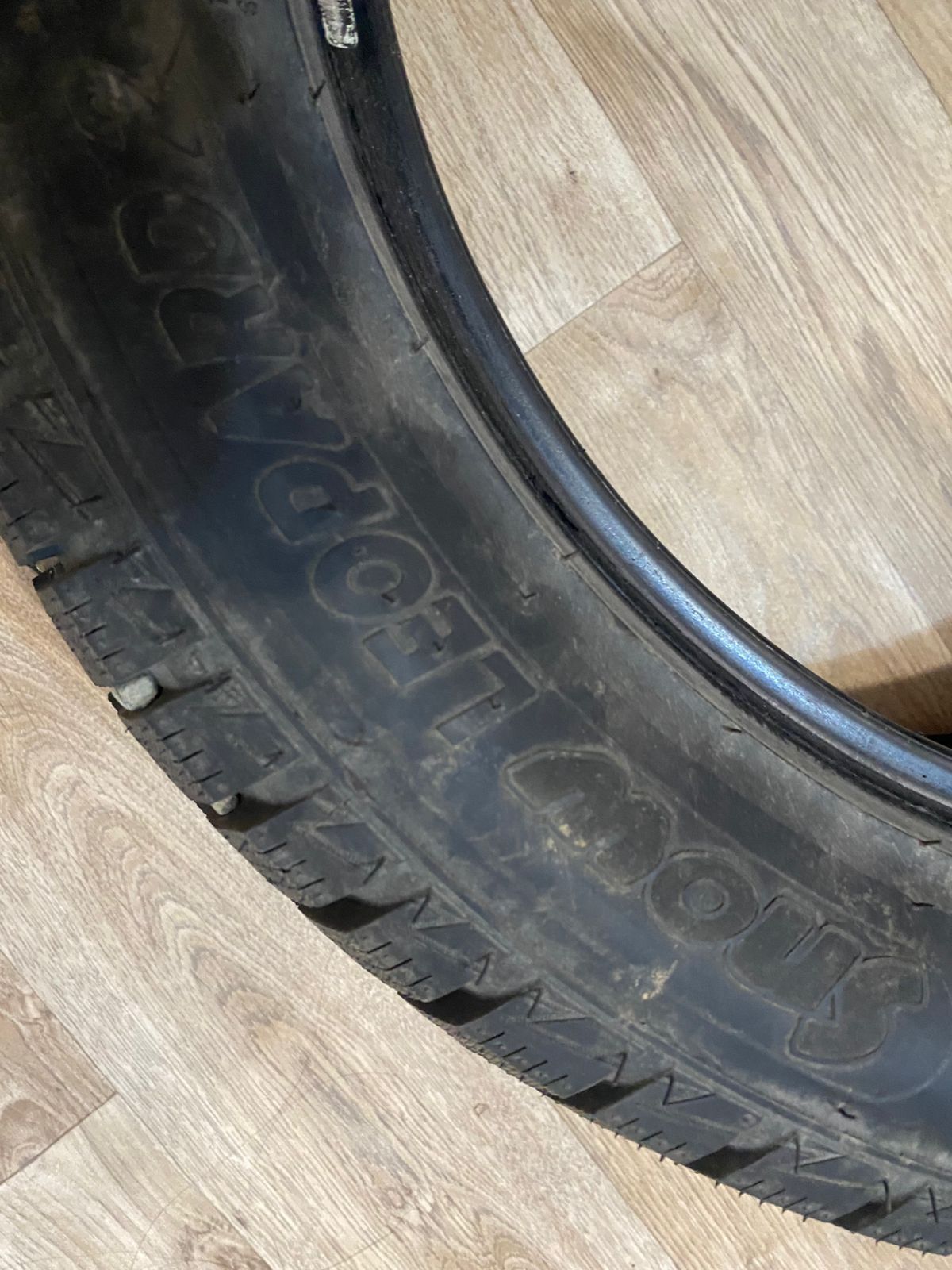 Шины зимний R 17