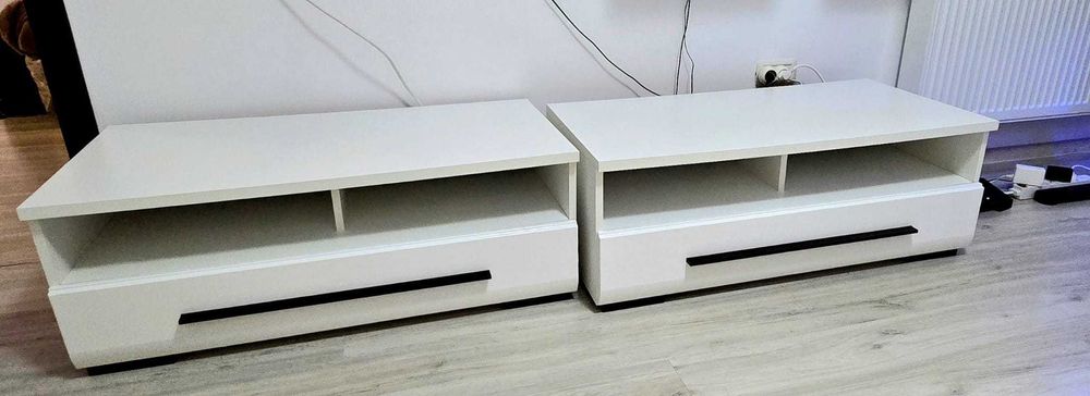 Vand set pentru living/dormitor/birou