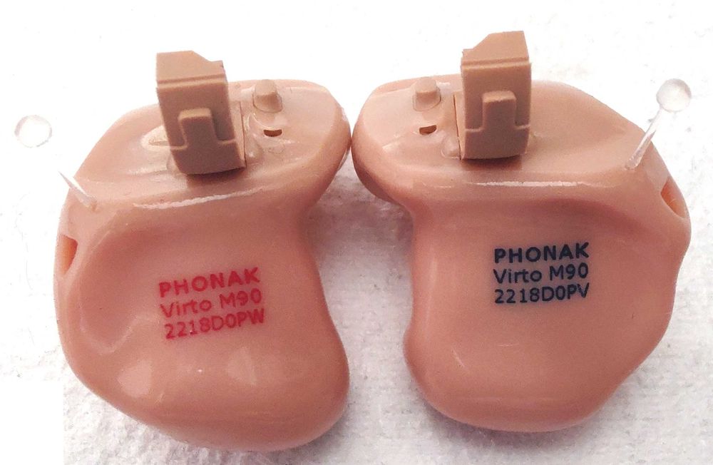 Aparate auditive Phonak