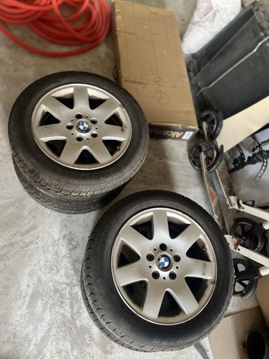 4 бр BMW джанти 16” със зимни гуми 205/55/16