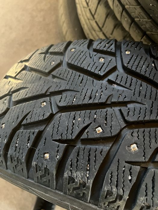 245/55/R19 Yokohama IceGuard шипованные