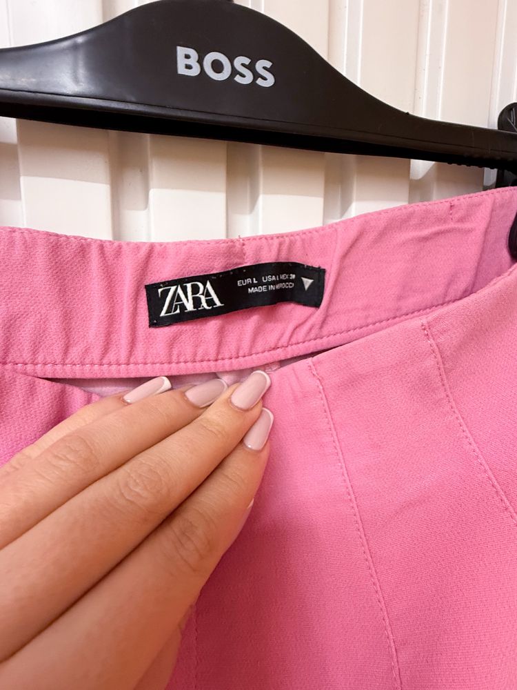 Розови къси панталонки Zara