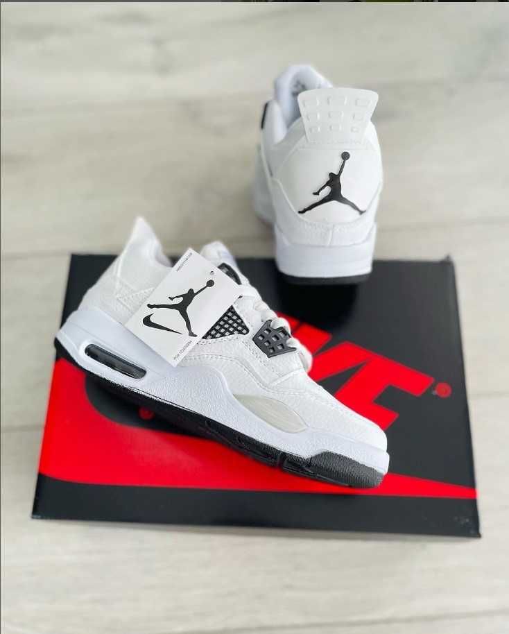 Jordan 4 White l Multe marimi si modele