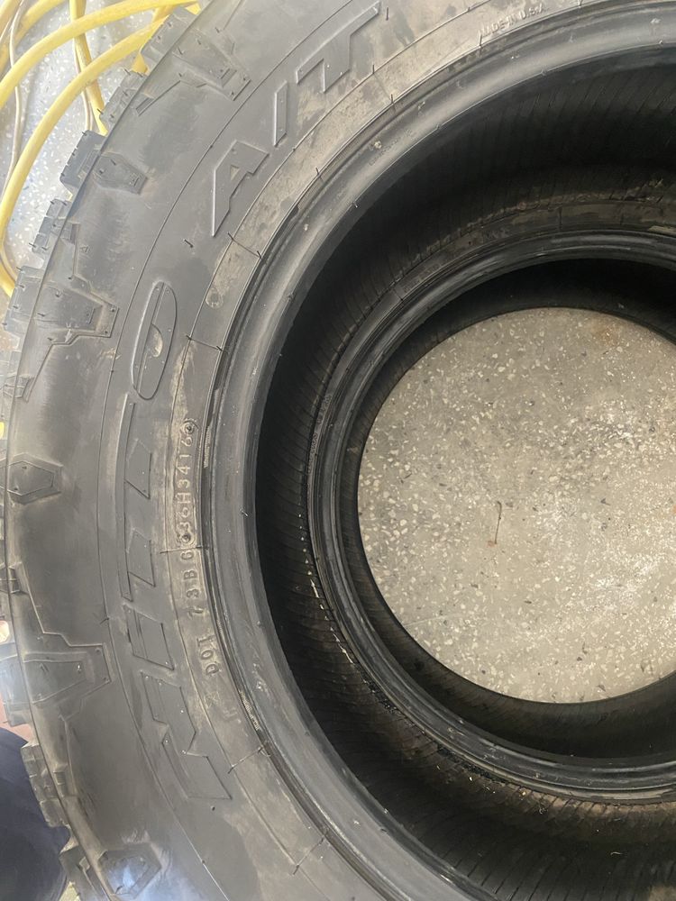 Гуми 305/60/20r.