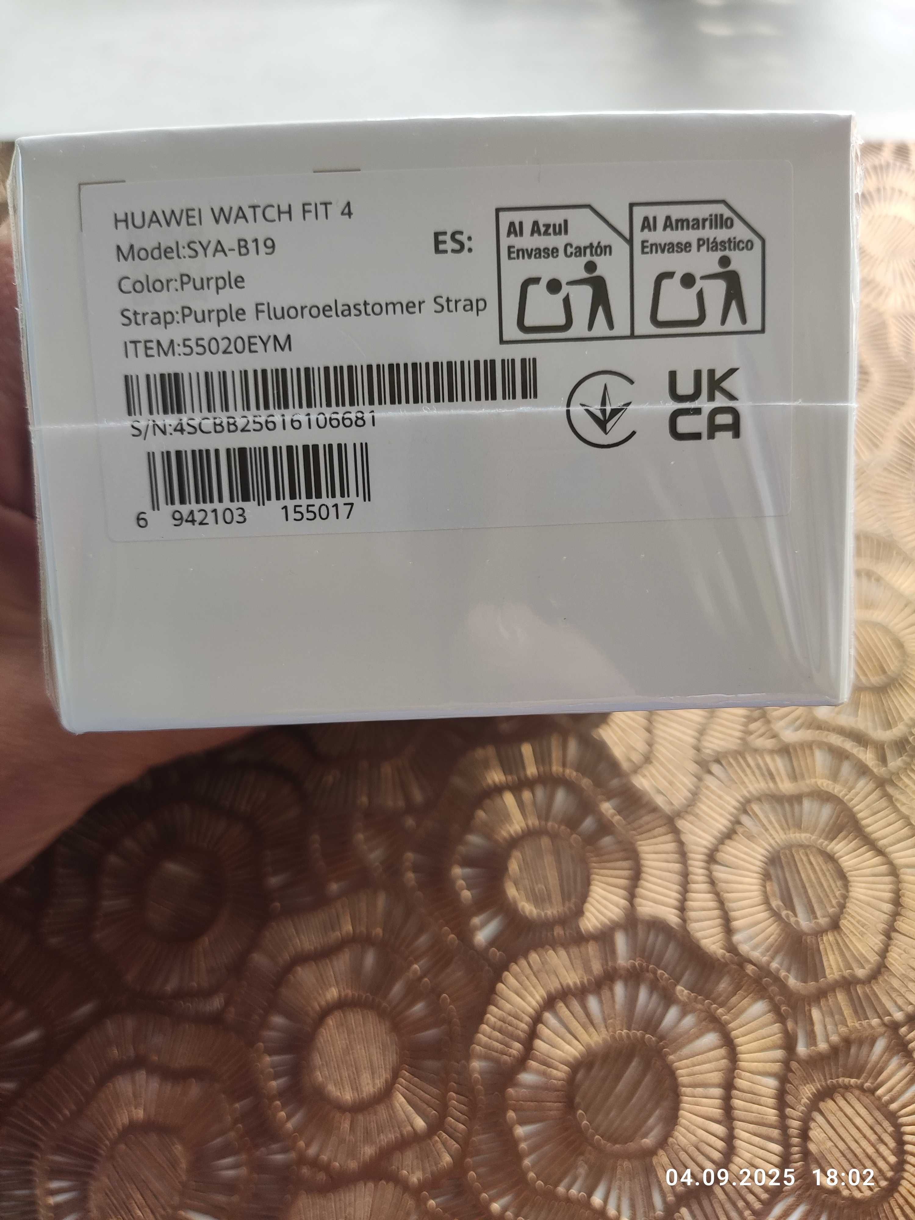 Часовник Huawei FIT 4
