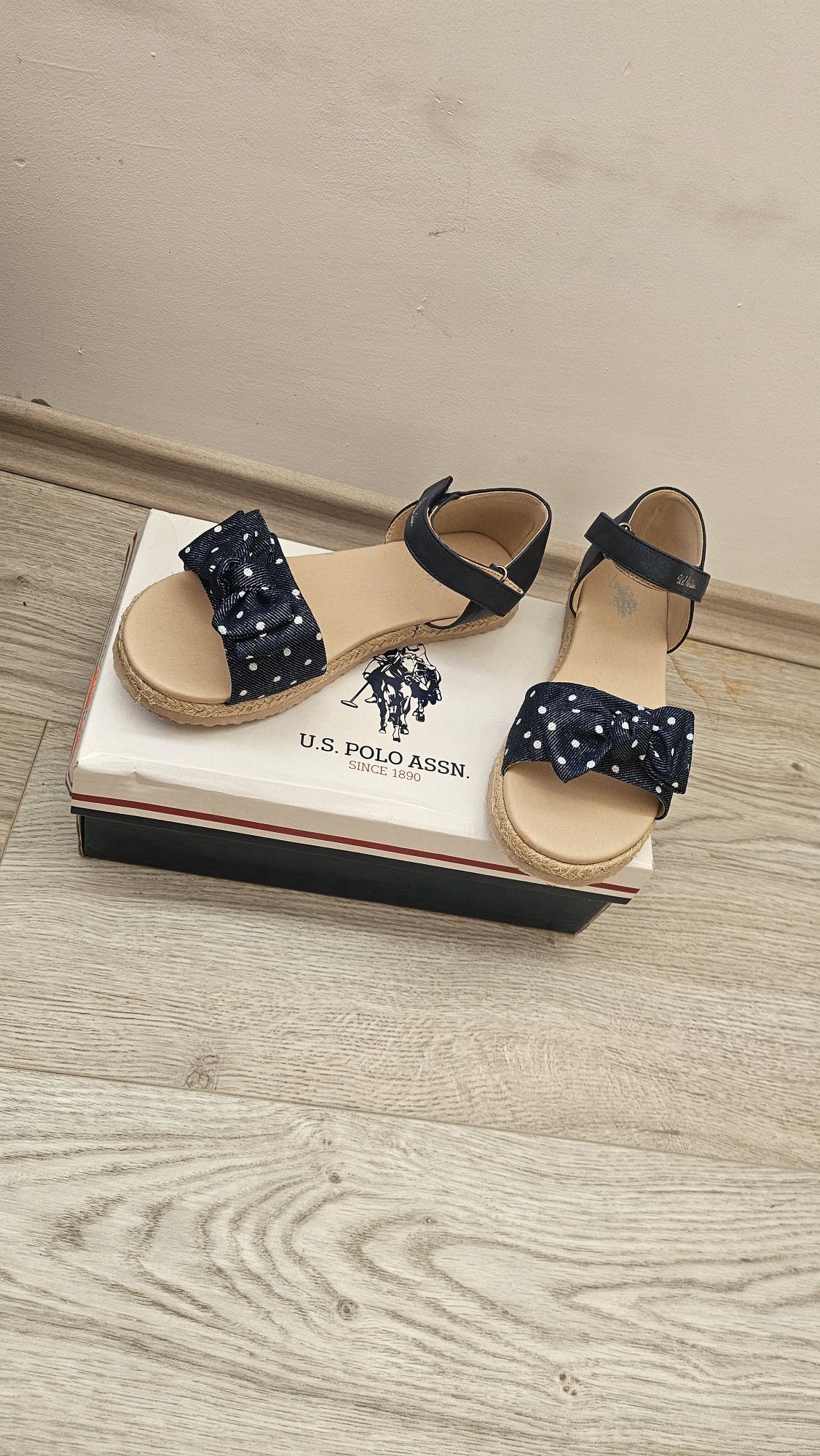 Сандали U. S. POLO ASSN