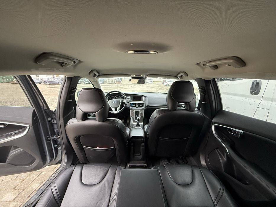Vand volvo v40 2015