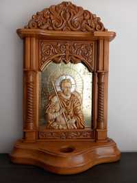 Дърворезба- домашен иконостас с релеф на "Св. Мина"