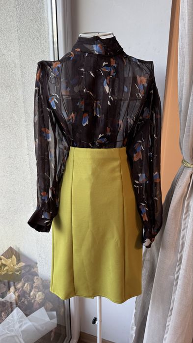 Fusta h&m marime xs si S