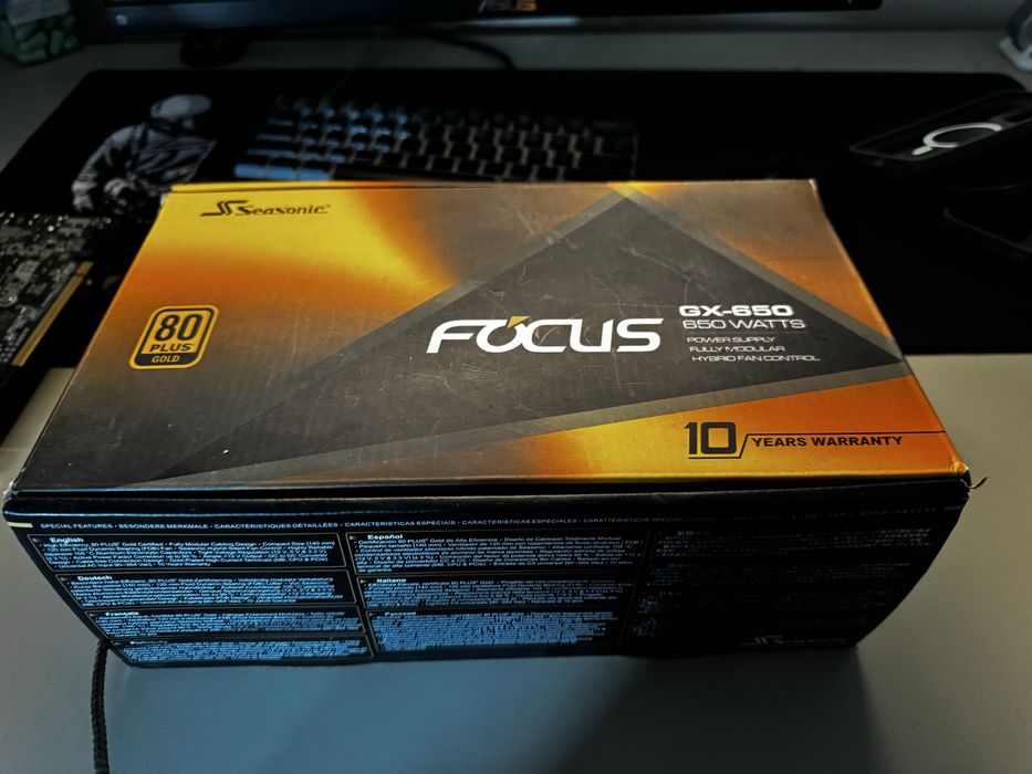 Sursa Seasonic Focus GX 650w gold+ full modulara.