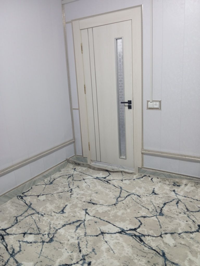 Elobot city 2 xonali kvartira ijaraga beriladii