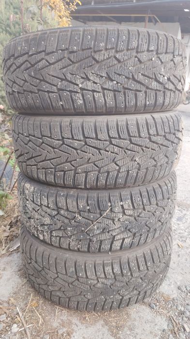 Продам шины 16 nokian