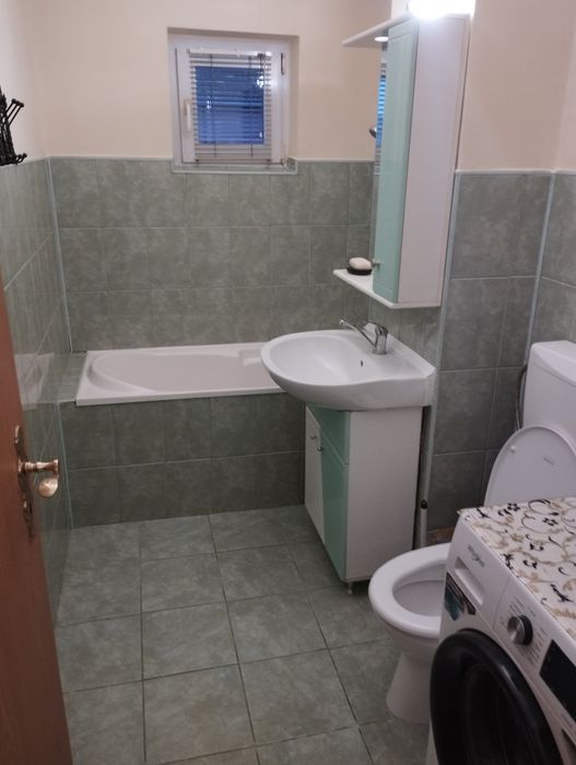 Proprietar vând apartament 2 camere Calea Lipovei.