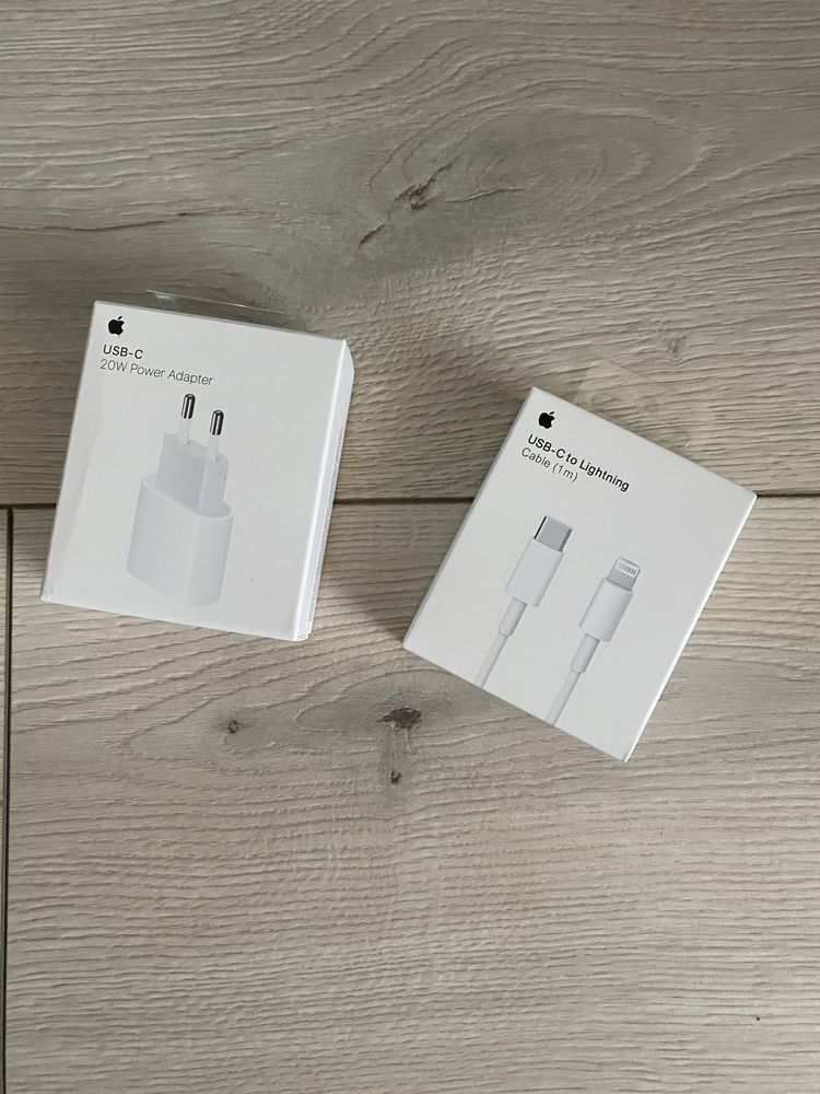 Incarcator iphone plus cablu Apple 20w nou sigilat