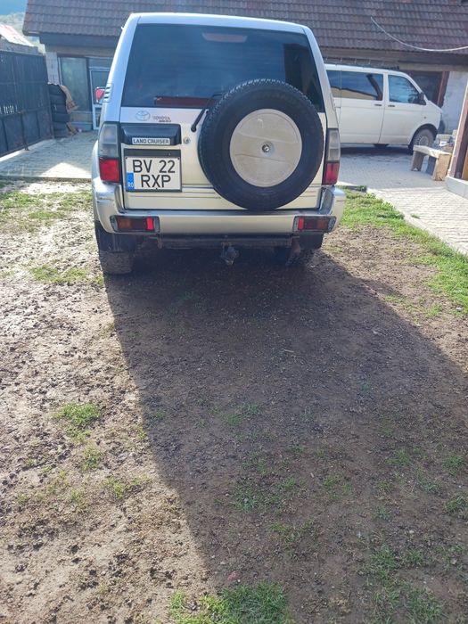 De vanzare Toyota Land Cruiser!