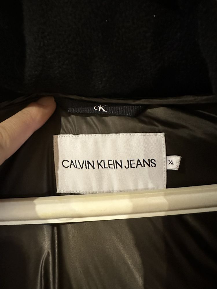 Яке гъши пух - Calvin Klein