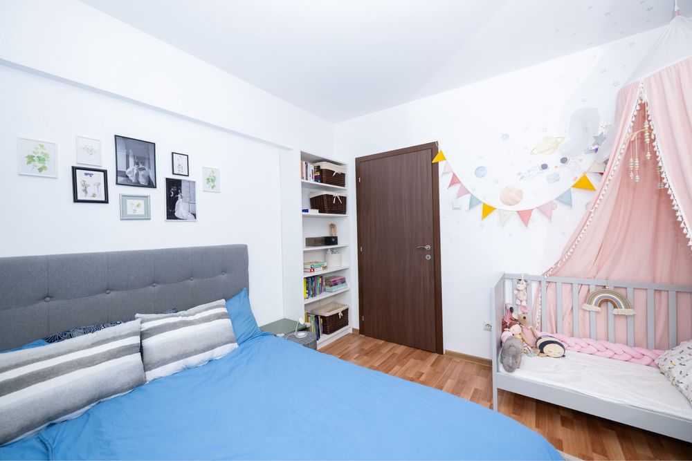 Apartament 2 camere decomandat, zona semi-centrala