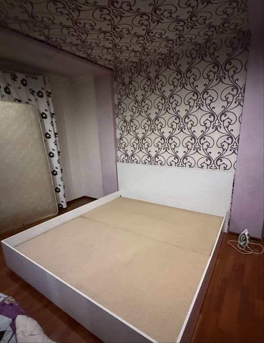 Двуспальная Кровать