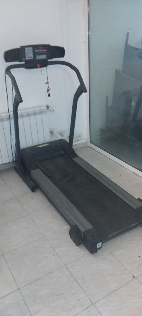 Бягаща пътека употребявана