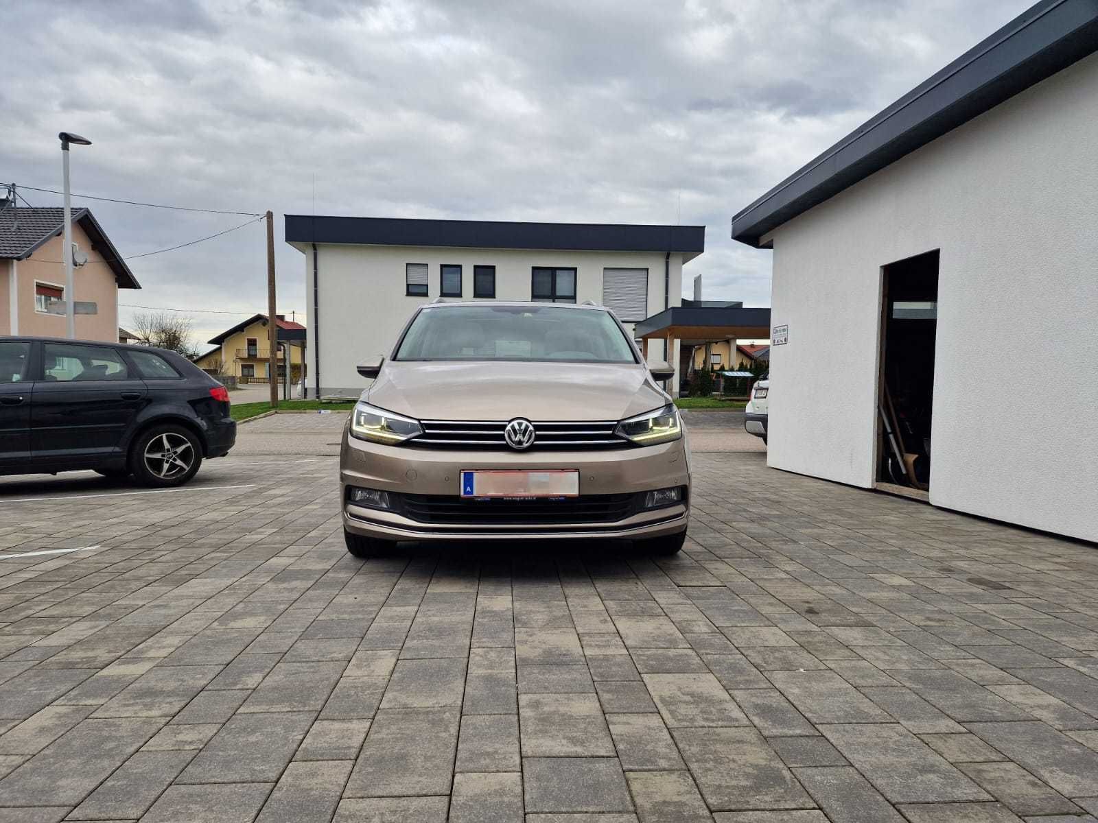 Volkswagen Touran 2016