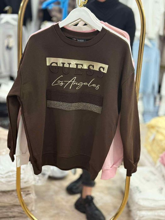 Дамски спортни екипи