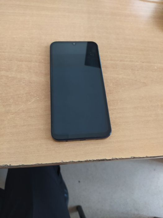 Samsung a 15 sotiladi.