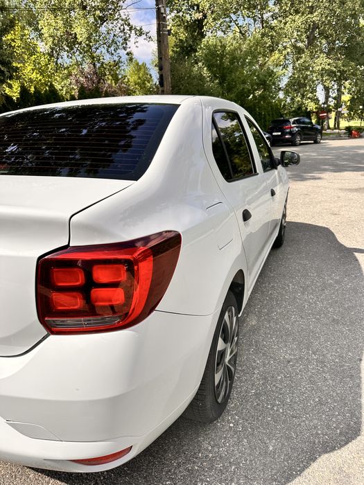 Vand dacia logan 2018 benzina + gaz