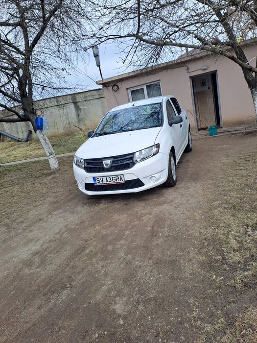 Vând Dacia sandero an 2013  motor 1,2 benzina plus gpl
