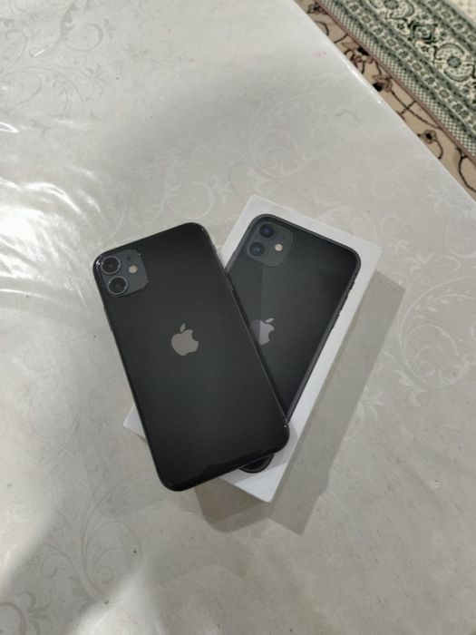Айфон 11 продам