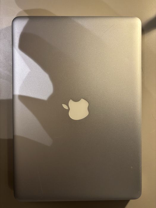 MacBook Pro mid 2012 13 inch, i5, 500GB