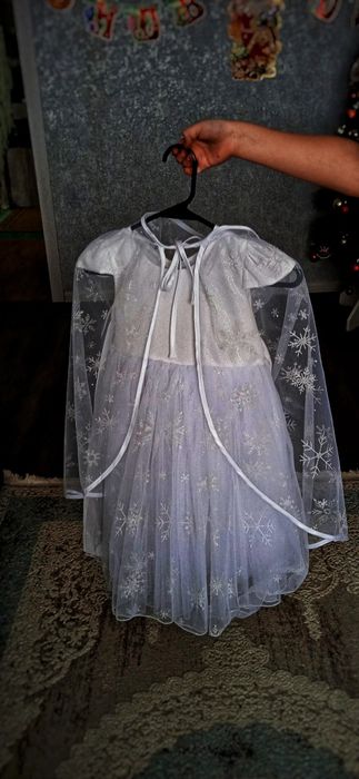 Новогоднее платье. Размер 34