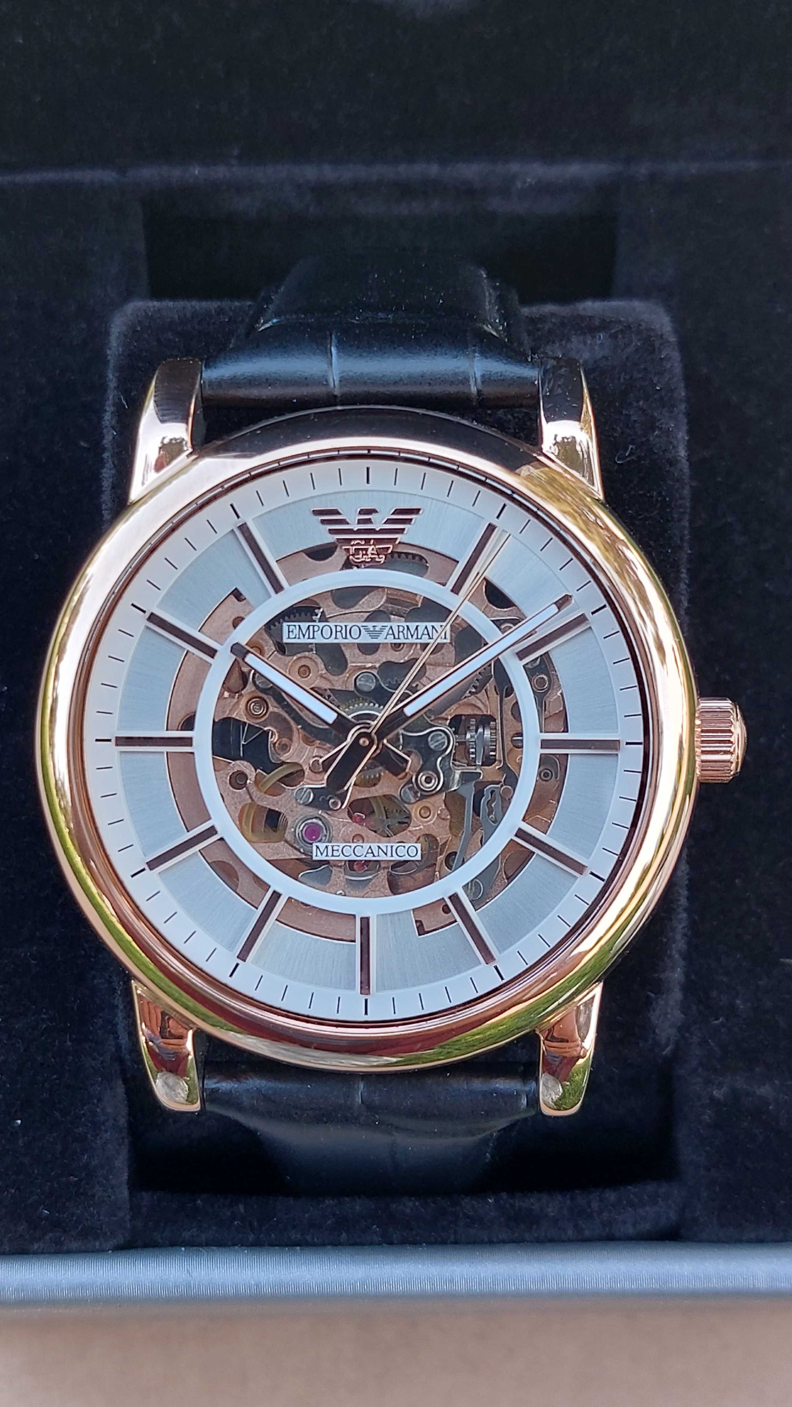 Мужские наручные часы Emporio Armani AR60007