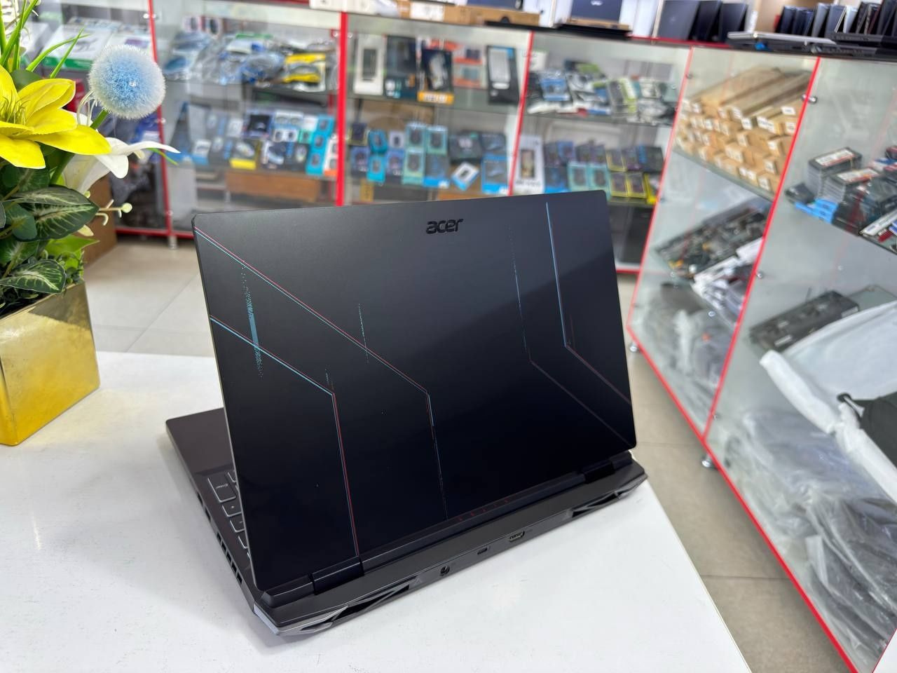 Продается ноутбук acer nitro.