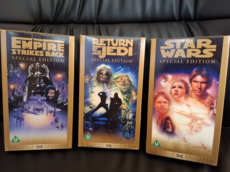 VHS касети Английски издания