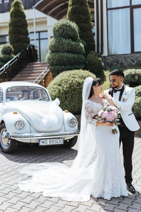 De inchiriat maşină de epocă pentru nuntă