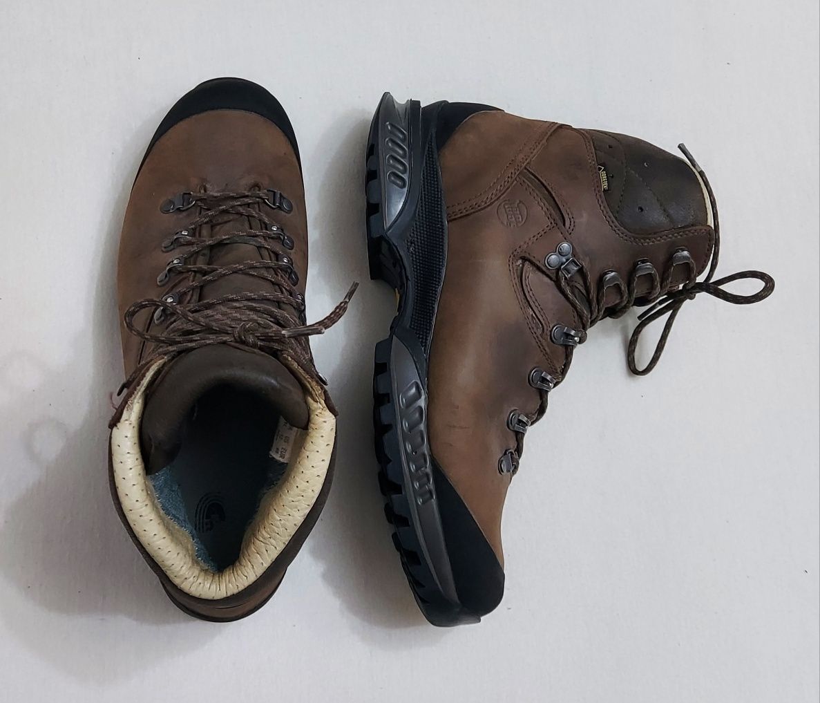 Bocanci Hanwag Tatra Gore -Tex, piele naturală, nr 46 EU, vânătoare