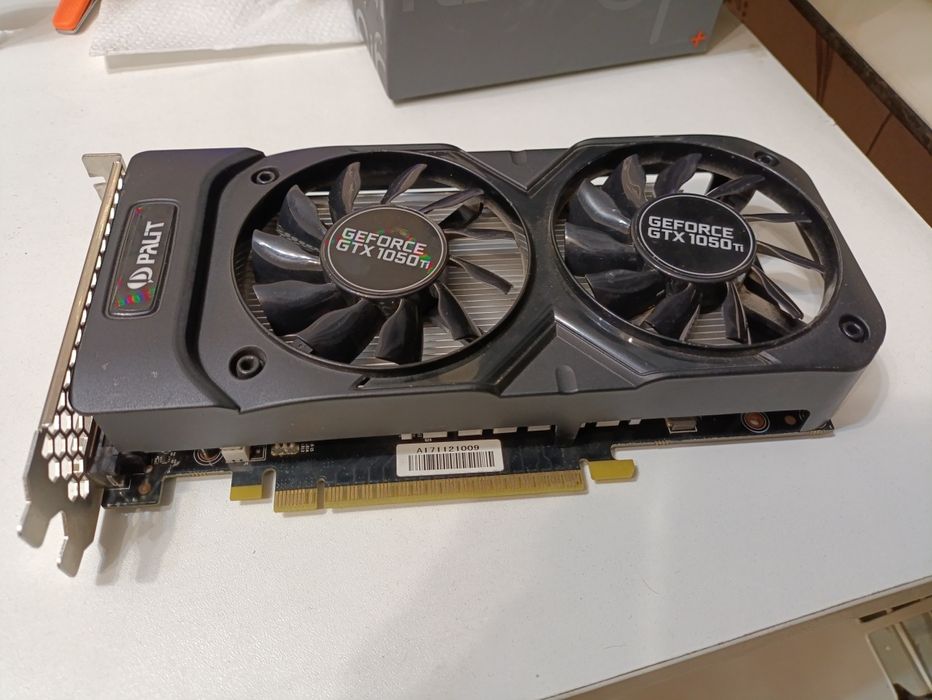 Видеокарта GTX 1050 Ti