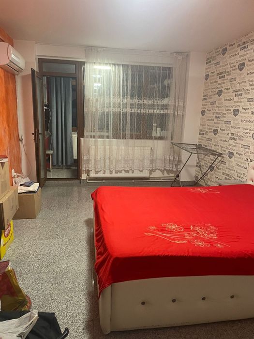 Garsoniera de vanzare